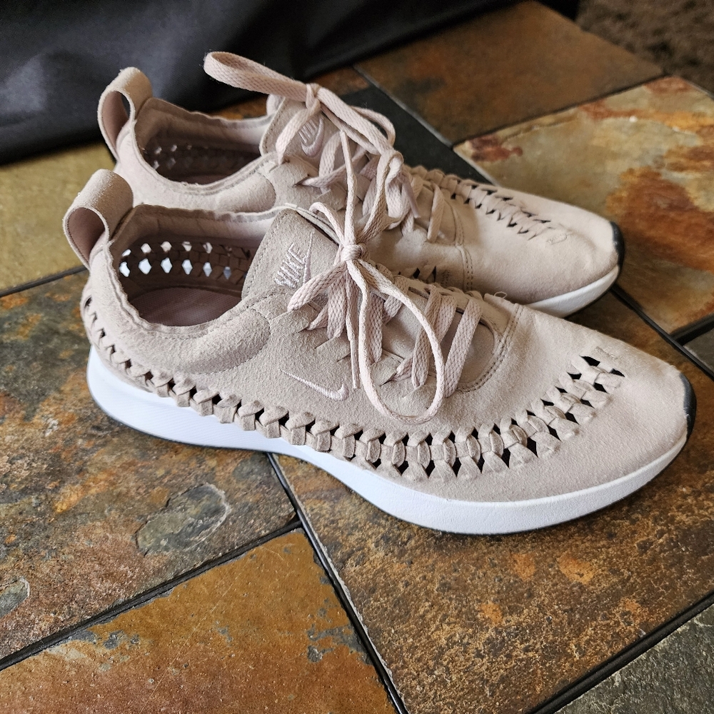 Nike Dualtone Racer Woven Running Shoes